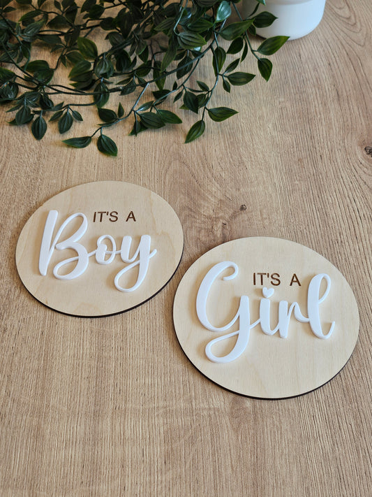 It's a Girl/Boy Birth Announcement